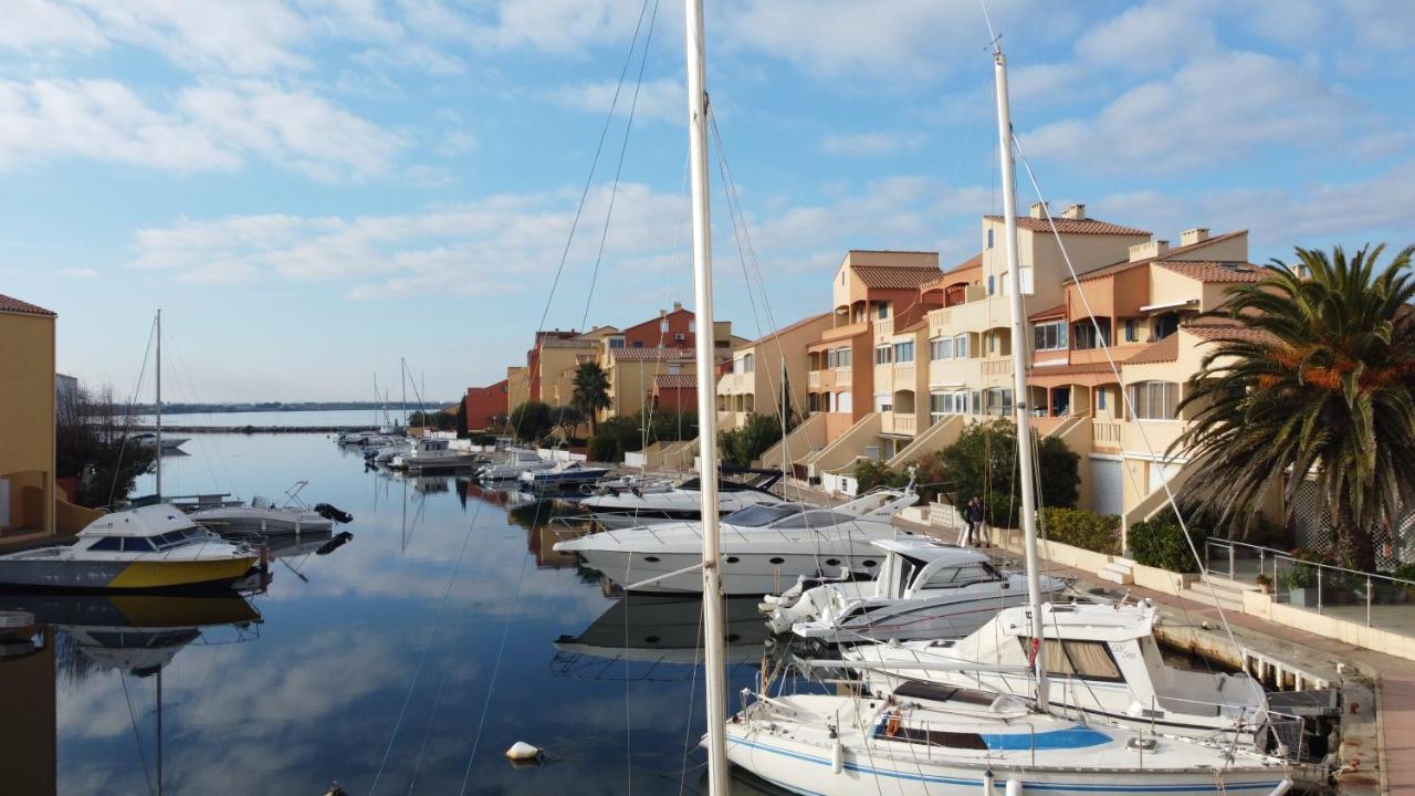 Appartement Marina les pieds dans l eau à Le Barcarès Extérieur photo