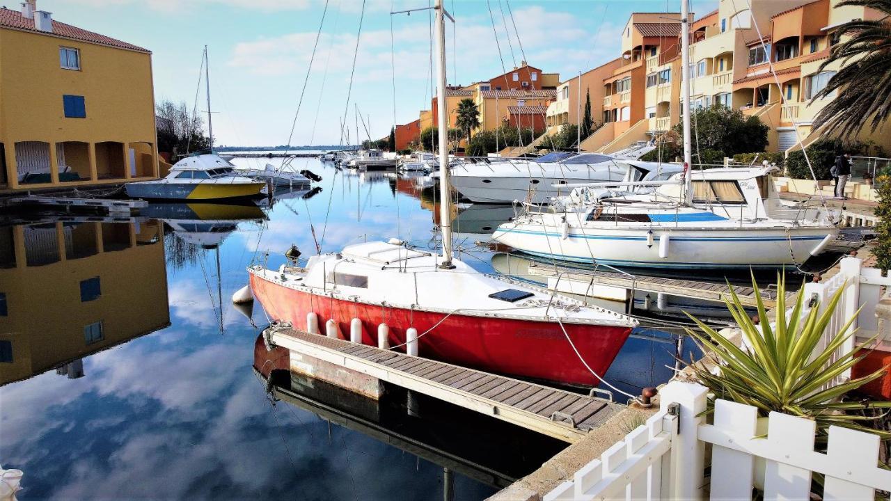 Appartement Marina les pieds dans l eau à Le Barcarès Extérieur photo